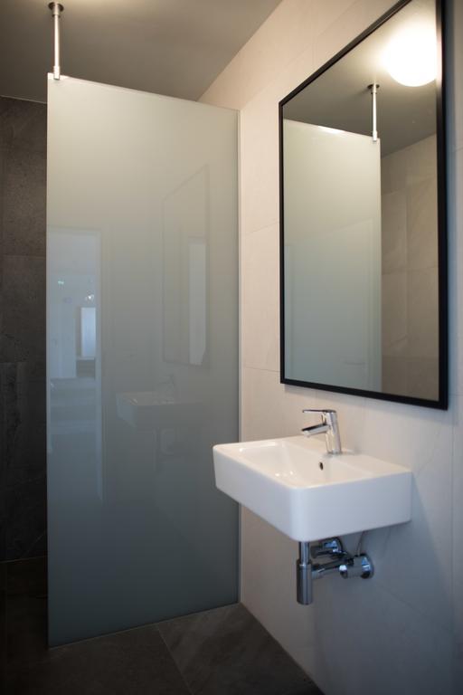 Graystone Guesthouse Sandgerði Екстериор снимка