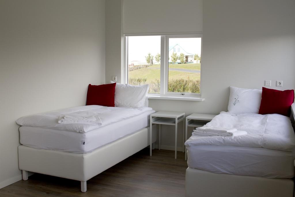 Graystone Guesthouse Sandgerði Екстериор снимка