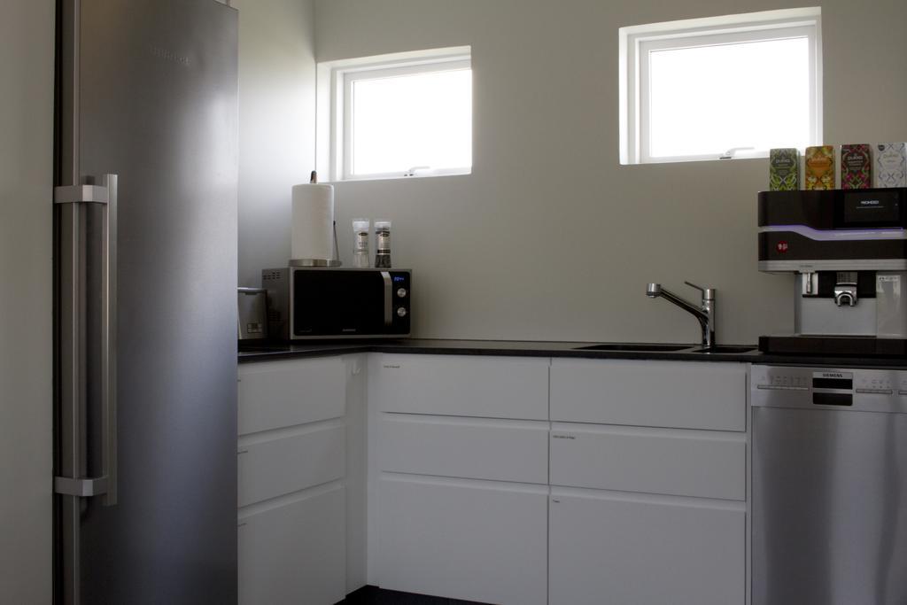 Graystone Guesthouse Sandgerði Екстериор снимка