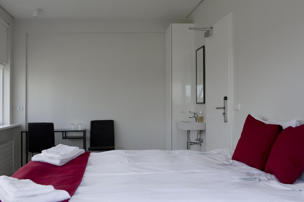 Graystone Guesthouse Sandgerði Екстериор снимка